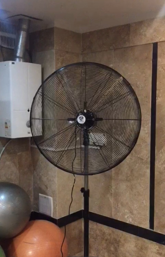 پنکه صنعتی ۷۵ تایفون ایستاده